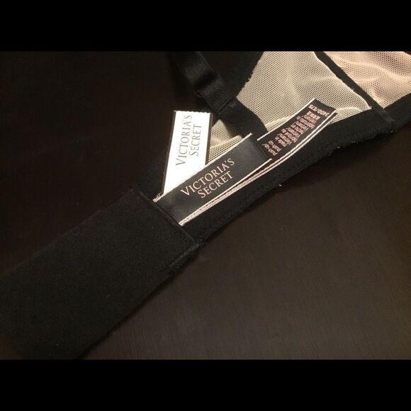 NWT Victoria’s Secret Lace Push Up Bra 34DD - Picture 4 of 5